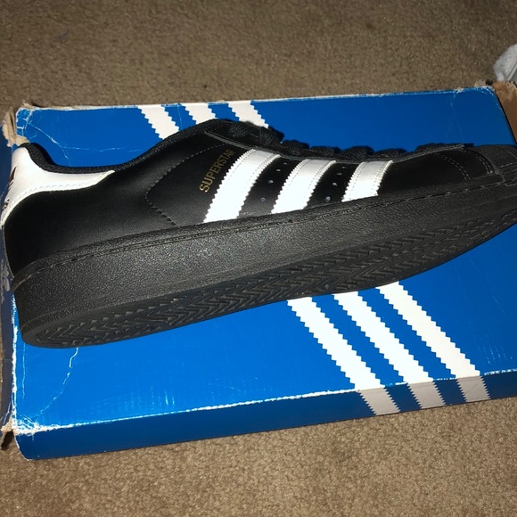 Adidas - Picture 2 of 2